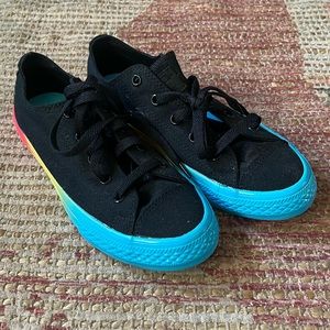 Converse, black, rainbow sole, low top, youth NWOT